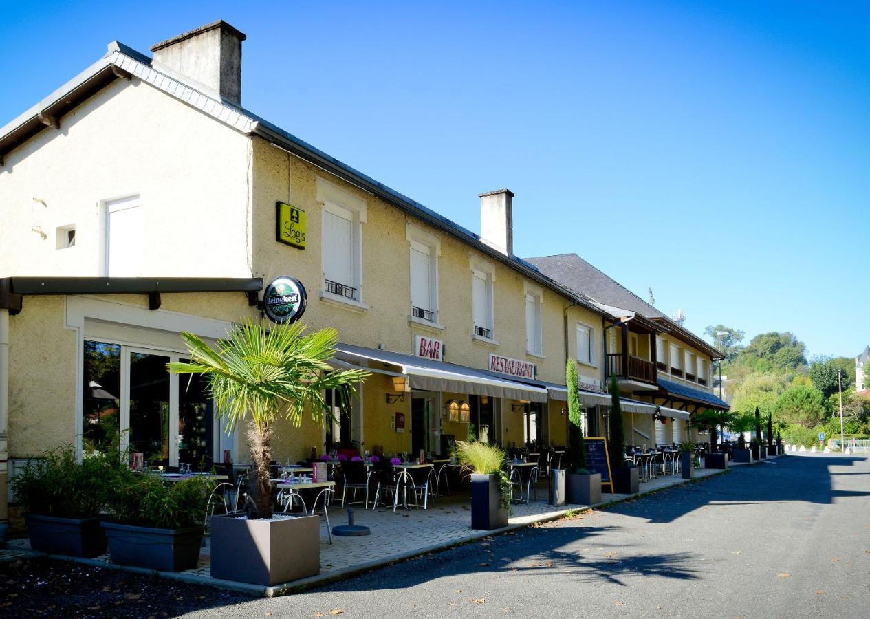 Logis Hôtel l'Amandier Morlaas Buitenkant foto